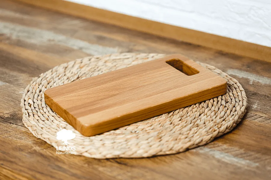 Board in meal-prep context — wipe-clean profile after first food-prep use.